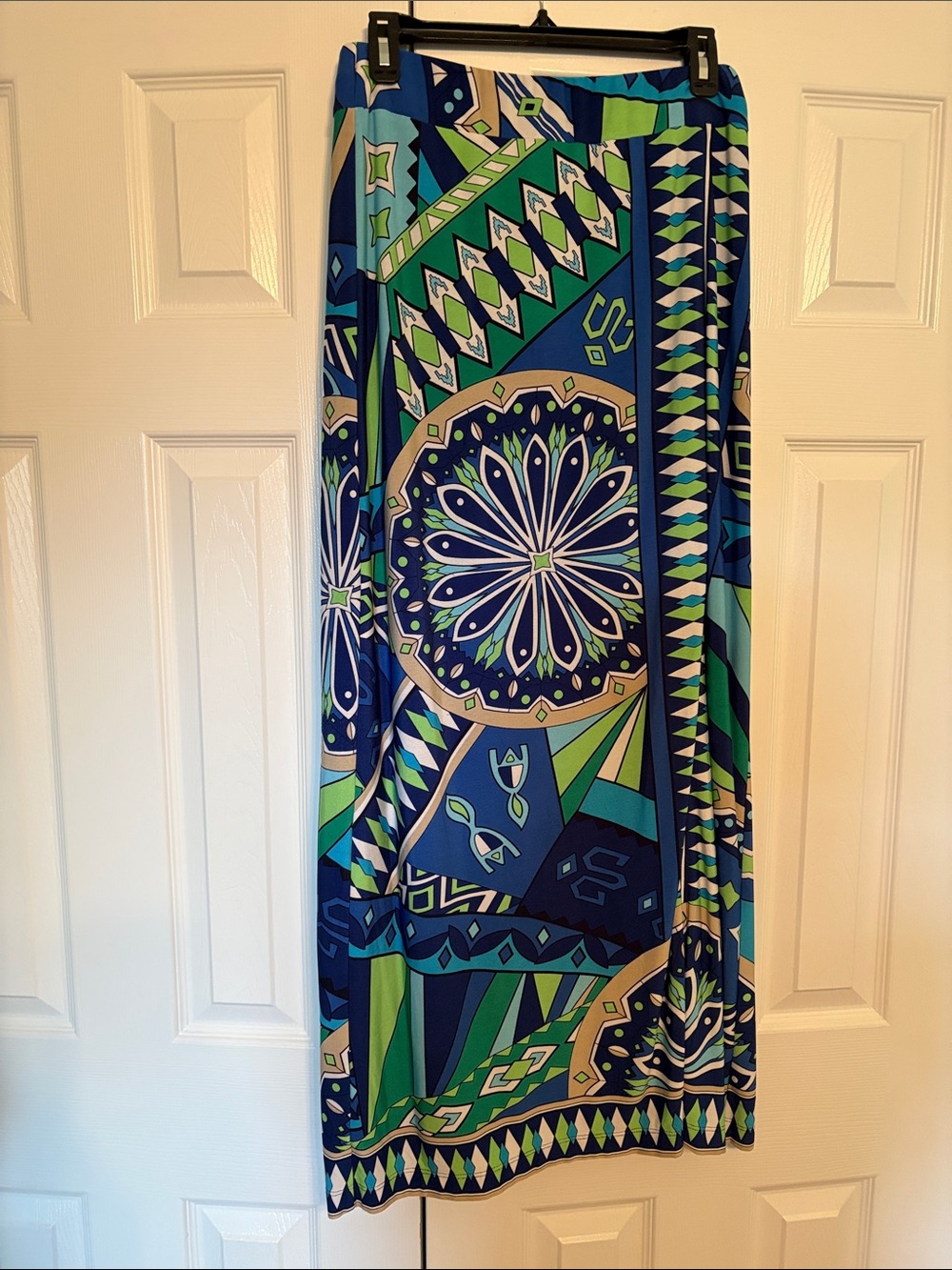 Chico's Blue, Green & Teal Geometric Top
